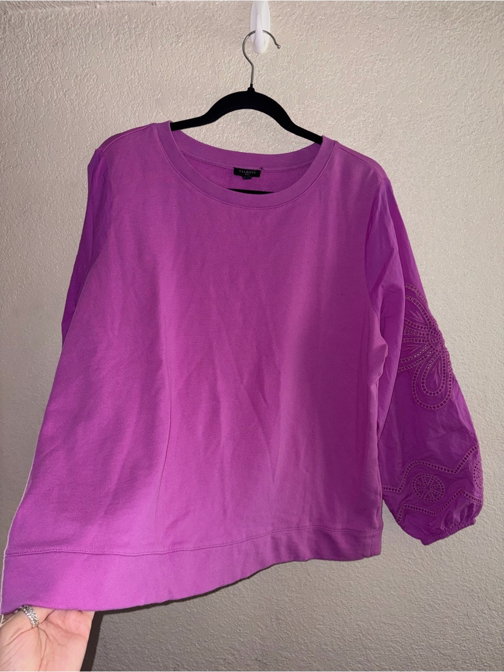 💜EUC Talbots “Eyelet Sleeves Crewneck Sweatshirt” Radiant Orchid💜 Sz X (0X/14W) - Picture 8 of 12
